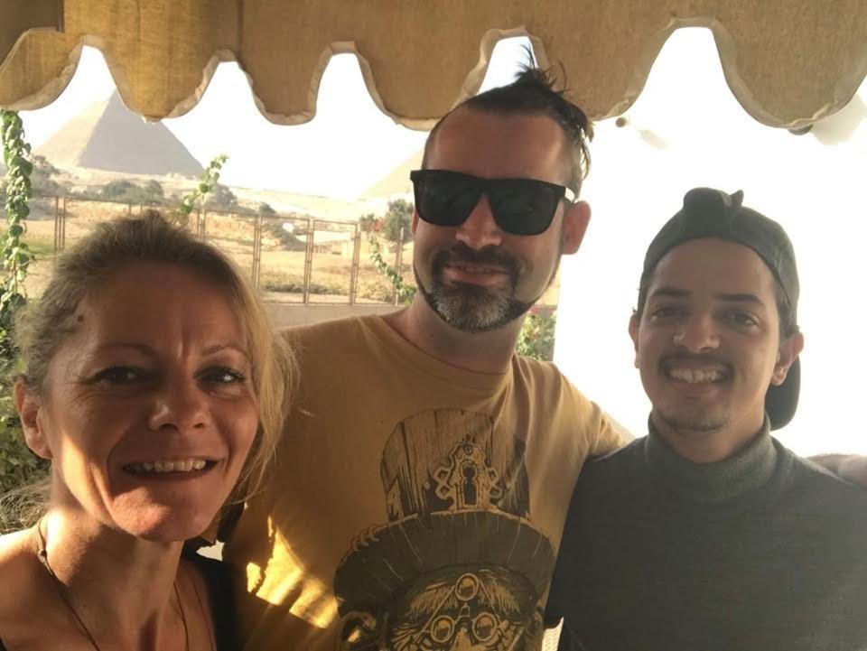 Studio Farida Pyramids View Kafret el-Gabal Eksteriør billede